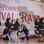 Penampilan Mahasiswa dalam FESRAFE 2024 (Foto: Humas Unusida)