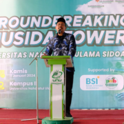 Bupati Sidoarjo, H Ahmad Muhdlor Ali, S.IP saat menyampaikan sambutan pada Groundbreaking Unusida Tower 2 (Foto: Humas Unusida)